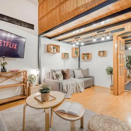 Garden Retreat 4br Oasis In Jewish Quarter アパート