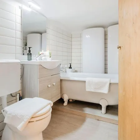 アパート Garden Retreat 4br Oasis In Jewish Quarter *